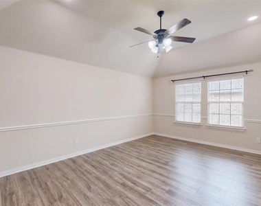 3563 Caruth Lane - Photo Thumbnail 10