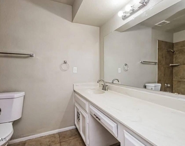 834 E E Glade Ave, Avenue - Photo Thumbnail 9
