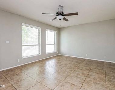 834 E E Glade Ave, Avenue - Photo Thumbnail 3
