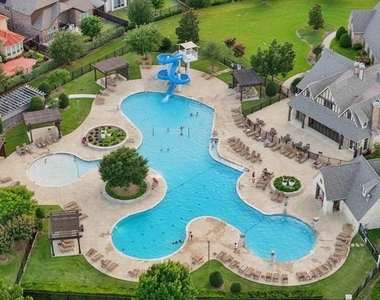 7048 Fullerton Circle - Photo Thumbnail 35
