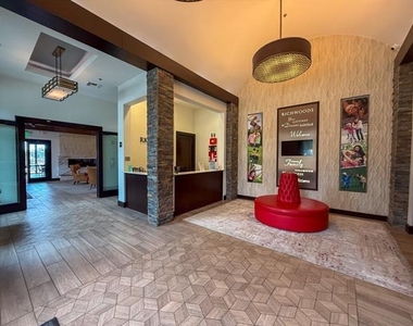 7048 Fullerton Circle - Photo Thumbnail 37