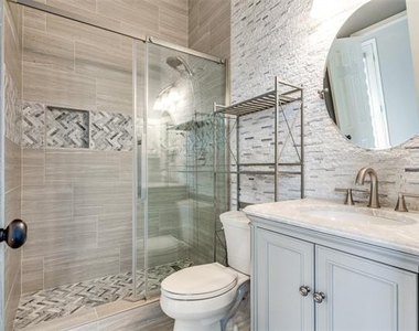 2913 Bellerive Drive - Photo Thumbnail 19