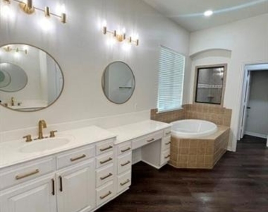 1123 Brigham Drive - Photo Thumbnail 23