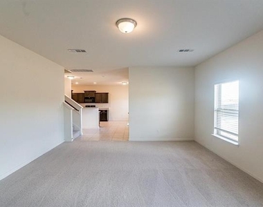 6116 Obsidian Creek Court - Photo Thumbnail 6