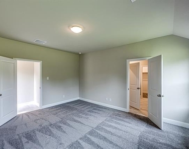 1516 Elizabeth Street - Photo Thumbnail 13