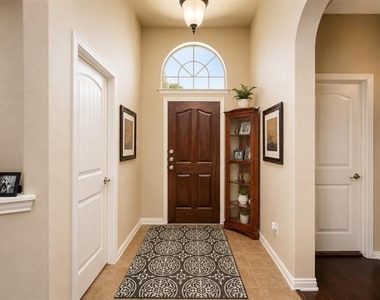 11813 Sundog Way - Photo Thumbnail 1