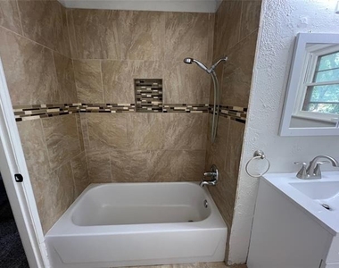 213 Wanda Way - Photo Thumbnail 23