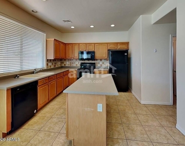 14493 W W Weldon Avenue Avenue - Photo Thumbnail 1