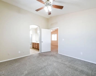 40092 N Calabria St Neck - Photo Thumbnail 5