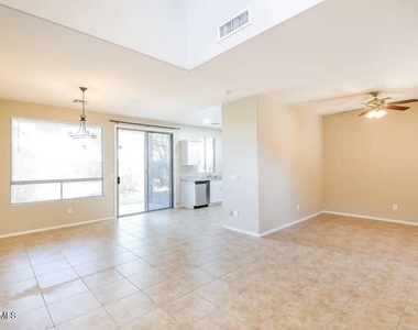 40092 N Calabria St Neck - Photo Thumbnail 1