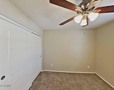 12759 W W Desert Mirage Dr Drive - Photo Thumbnail 6