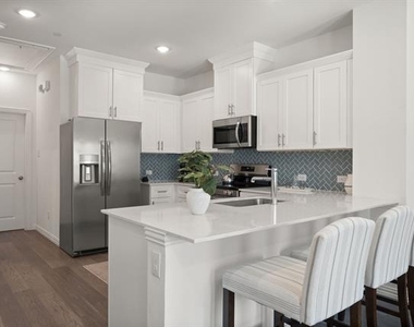 5243 Legacy Street - Photo Thumbnail 11