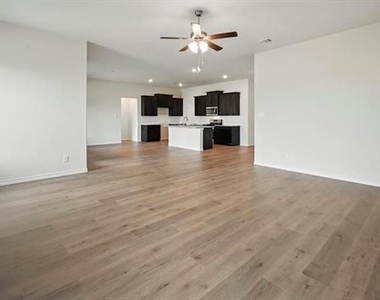 2112 Eugene Street - Photo Thumbnail 10