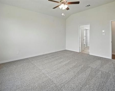 2112 Eugene Street - Photo Thumbnail 22