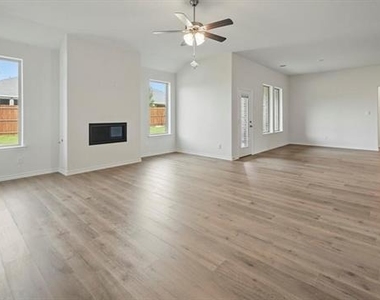 2112 Eugene Street - Photo Thumbnail 12