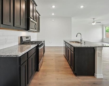 2112 Eugene Street - Photo Thumbnail 5