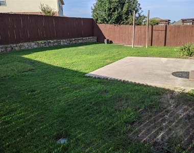 4525 Mountain Oak Street - Photo Thumbnail 25
