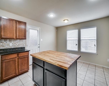 76 Daisy Drive - Photo Thumbnail 11