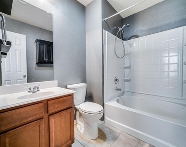 76 Daisy Drive - Photo Thumbnail 14