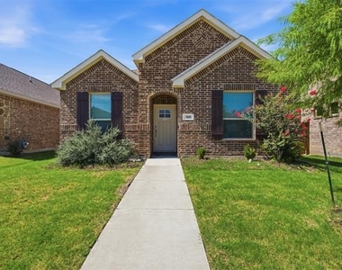 1121 Western Yarrow Avenue - Photo Thumbnail 2