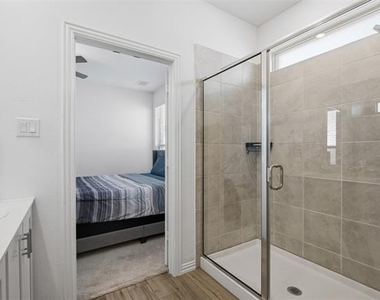1121 Western Yarrow Avenue - Photo Thumbnail 20