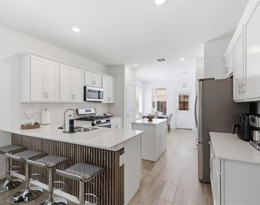 1121 Western Yarrow Avenue - Photo Thumbnail 13