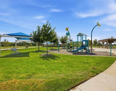 1121 Western Yarrow Avenue - Photo Thumbnail 30