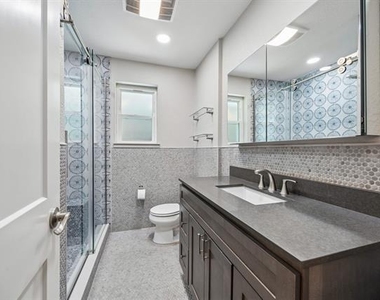 2223 Freeland Way - Photo Thumbnail 11