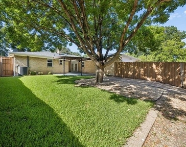 2223 Freeland Way - Photo Thumbnail 28