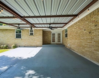 2223 Freeland Way - Photo Thumbnail 27