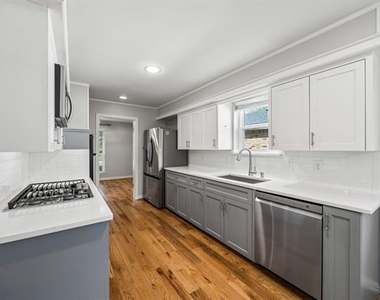 2223 Freeland Way - Photo Thumbnail 21