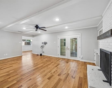 2223 Freeland Way - Photo Thumbnail 14