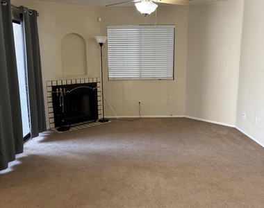 1800 W Elliot Road - Photo Thumbnail 1
