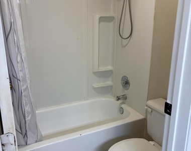 1800 W Elliot Road - Photo Thumbnail 17