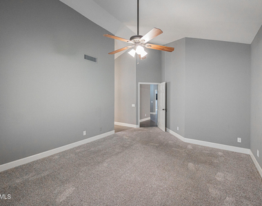 23750 N 75th Place - Photo Thumbnail 13