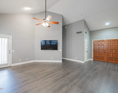 23750 N 75th Place - Photo Thumbnail 4