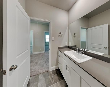 1024 Meadowlark Avenue - Photo Thumbnail 15