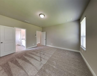 1024 Meadowlark Avenue - Photo Thumbnail 8