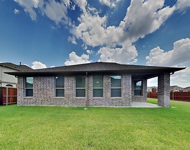 1024 Meadowlark Avenue - Photo Thumbnail 16