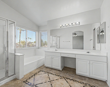 13166 W Cypress Street - Photo Thumbnail 31