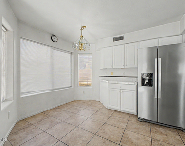 13166 W Cypress Street - Photo Thumbnail 11