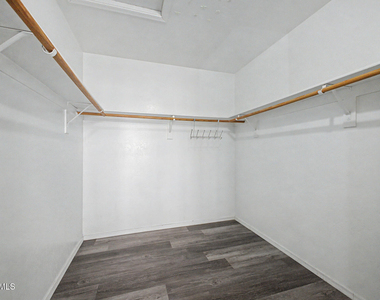 13166 W Cypress Street - Photo Thumbnail 30