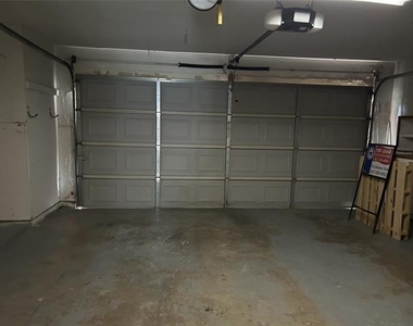 6621 N Park Drive - Photo Thumbnail 20