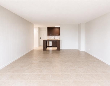 3883 Turtle Creek Boulevard - Photo Thumbnail 5