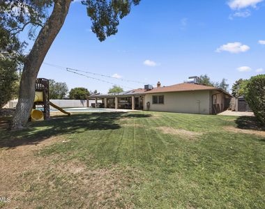 5449 E Larkspur Drive - Photo Thumbnail 56