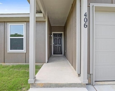 406 E Munson Street - Photo Thumbnail 1