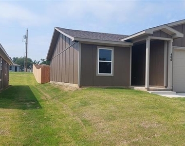 406 E Munson Street - Photo Thumbnail 13