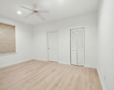 1716 Nw 124th Way - Photo Thumbnail 22