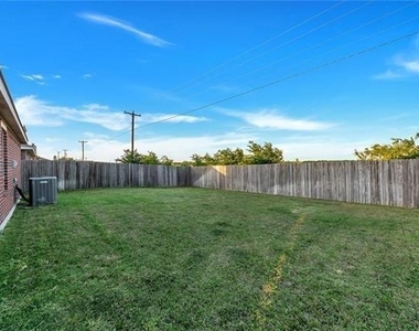 8512 Minturn Drive - Photo Thumbnail 27