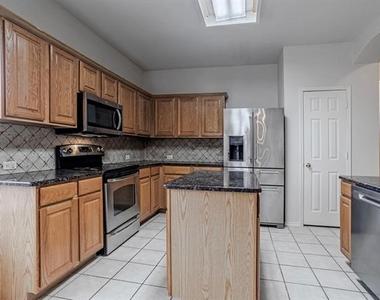 7025 Michael Drive - Photo Thumbnail 7